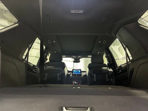 Used 2023 Chevrolet Tahoe High Country w/ LPO, Illumination Package AWD/4WD image 37