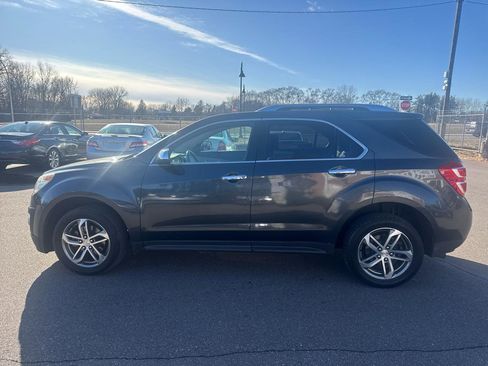 Used 2017 Chevrolet Equinox Premier w/ Enhanced Convenience Package image 8
