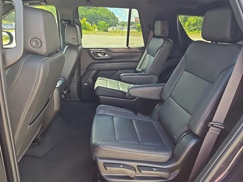 Used 2024 Chevrolet Tahoe LT AWD/4WD image 17