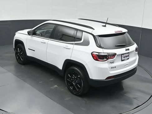 New 2026 Jeep Compass Latitude AWD/4WD image 39