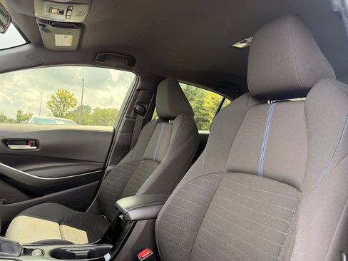 Used 2021 Toyota Corolla SE FWD image 15