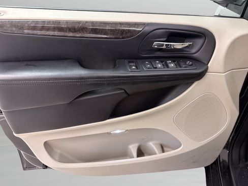Used 2011 Dodge Grand Caravan Mainstreet w/ PWR Convenience Group FWD image 22