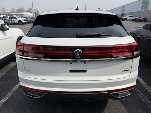 New 2026 Volkswagen Atlas Cross Sport SE AWD/4WD image 6