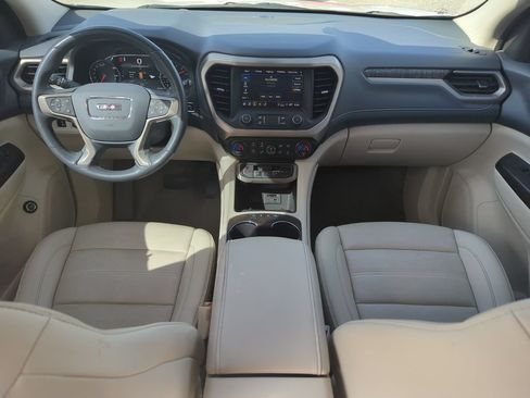 Used 2021 GMC Acadia Denali w/ Denali Technology Package FWD image 15