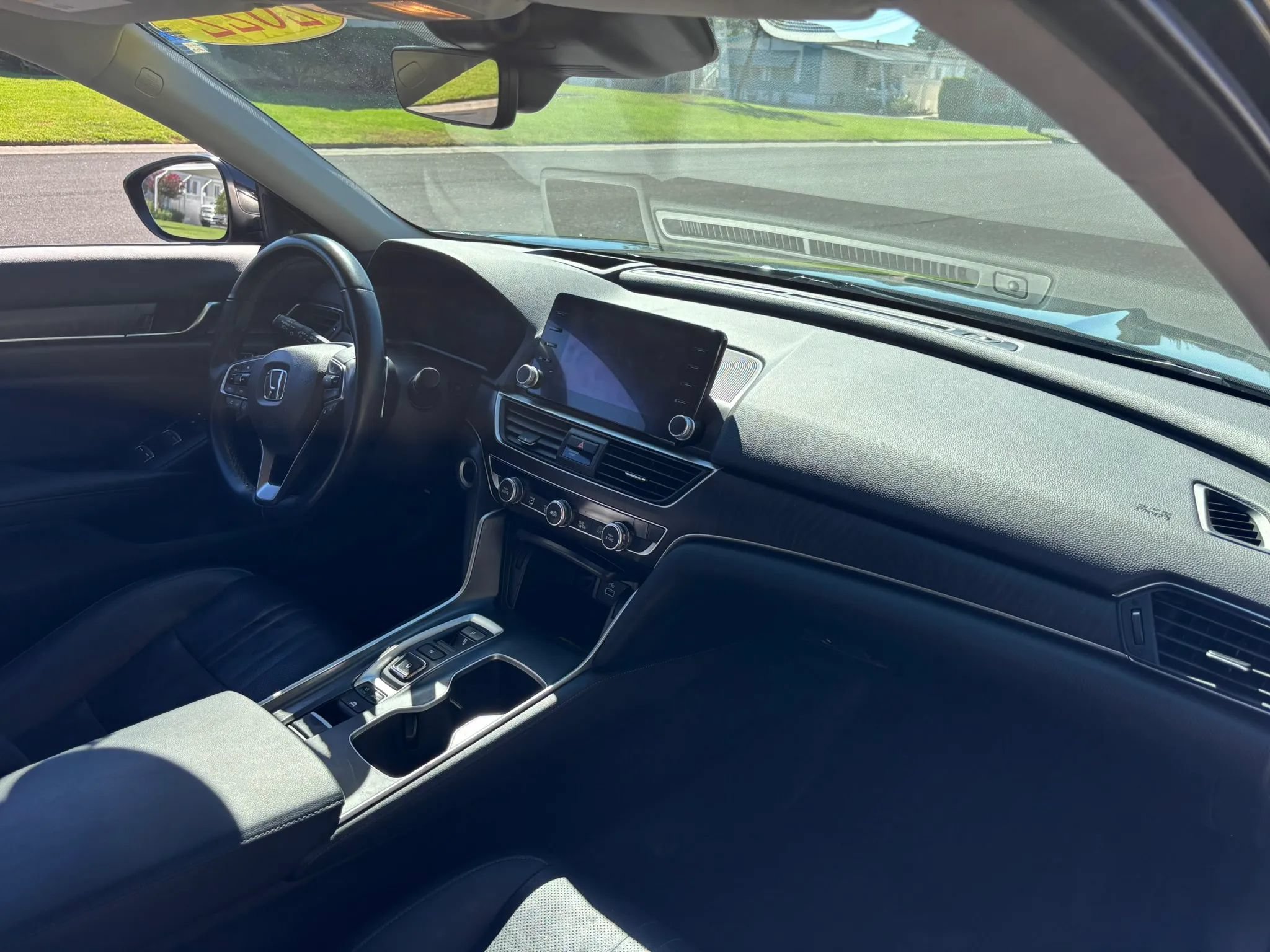 Used 2022 Honda Accord Touring image 10