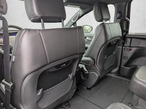 New 2026 Chrysler Pacifica Select image 23