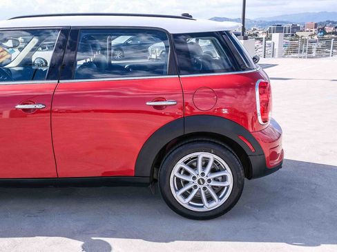 Used 2016 MINI Cooper Countryman S FWD image 8