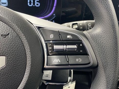 New 2026 Kia Seltos LX FWD image 34