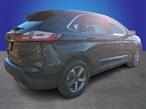 Used 2019 Ford Edge SEL w/ Equipment Group 201A image 4