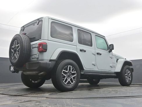 Used 2024 Jeep Wrangler Sahara image 50