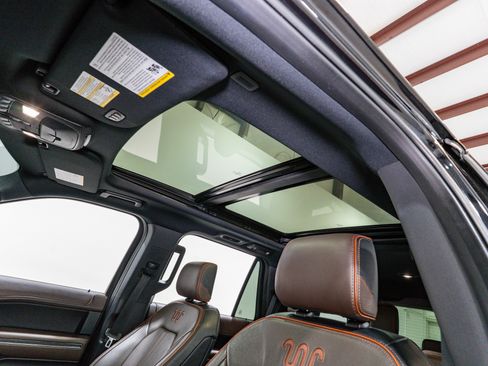 Used 2020 Ford Expedition King Ranch image 18