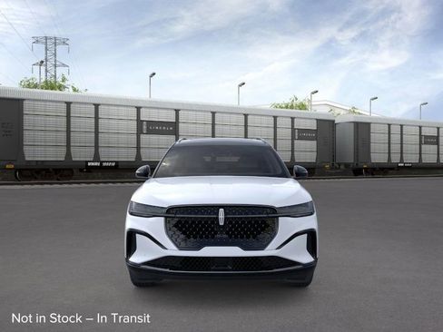 New 2026 Lincoln Nautilus Reserve image 35