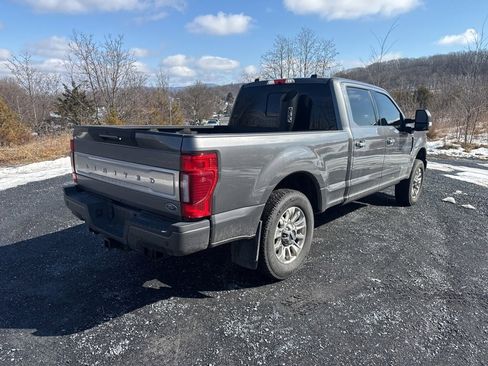 Used 2022 Ford F250 Limited w/ FX4 Off-Road Package image 4