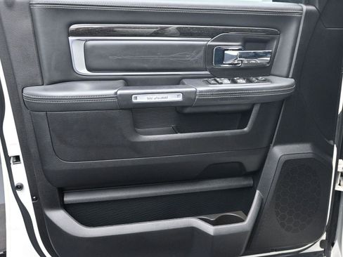 Used 2017 RAM 2500 Limited image 18