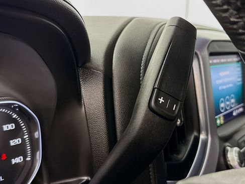 Used 2020 GMC Sierra 1500 SLE w/ SLE Value Package image 19