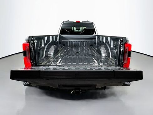 New 2026 Ford F450 Platinum w/ FX4 Off-Road Package image 28