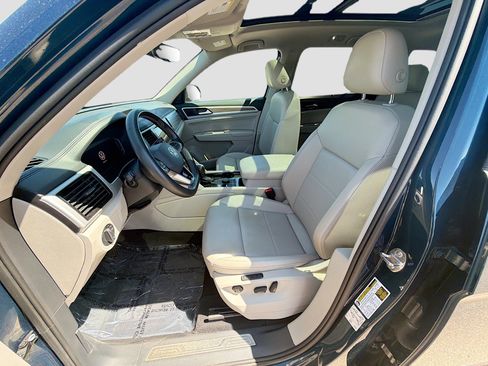 Used 2021 Volkswagen Atlas SEL AWD/4WD image 13