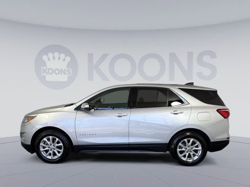 Used 2019 Chevrolet Equinox LT image 2