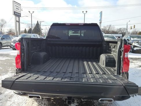 Used 2022 Chevrolet Silverado 1500 High Country image 10