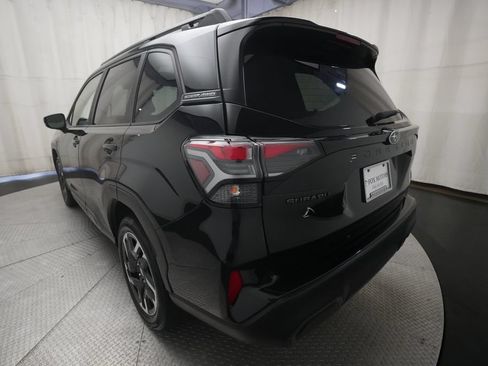 Used 2025 Subaru Forester Limited AWD/4WD image 36