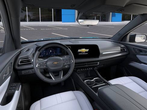 New 2026 Chevrolet Traverse High Country FWD image 15