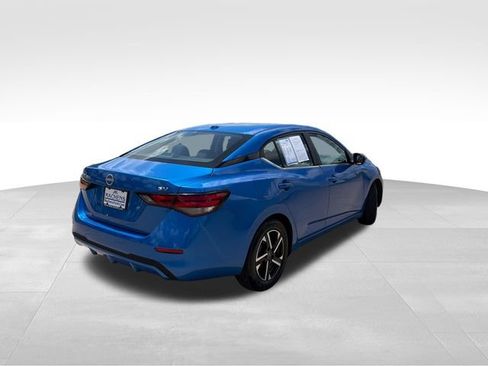 Used 2024 Nissan Sentra SV FWD image 6