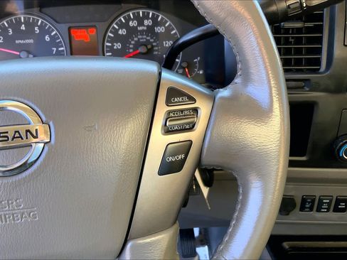 Used 2016 Nissan NV 3500 SL image 22