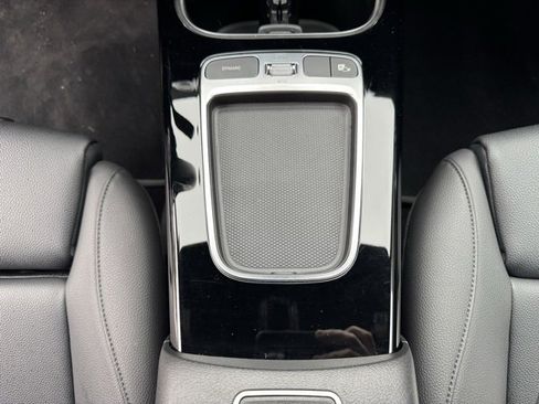 Used 2025 Mercedes-Benz CLA 250 4MATIC image 16