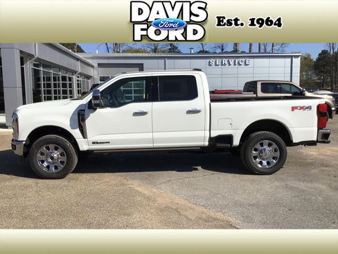 New 2026 Ford F250 King Ranch w/ Chrome Package AWD/4WD image 4