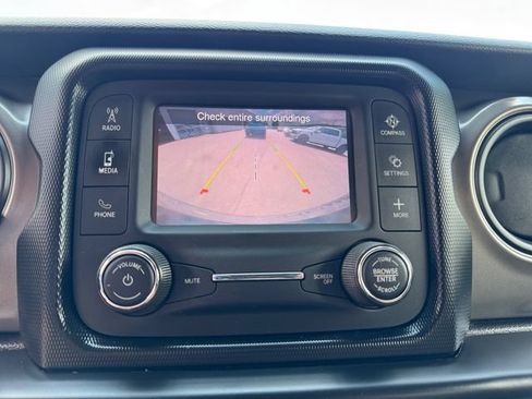 Used 2021 Jeep Wrangler Unlimited Sport AWD/4WD image 19