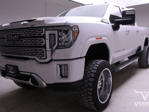 Used 2020 GMC Sierra 2500 Denali w/ Denali Ultimate Package image 1