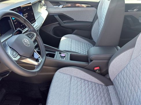 New 2026 Volkswagen Tiguan S image 11