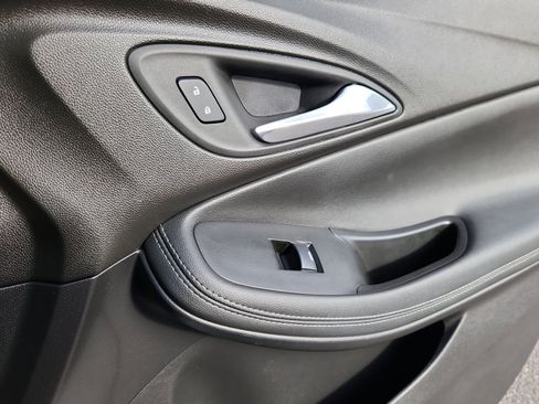 Used 2023 Buick Encore GX Select image 16