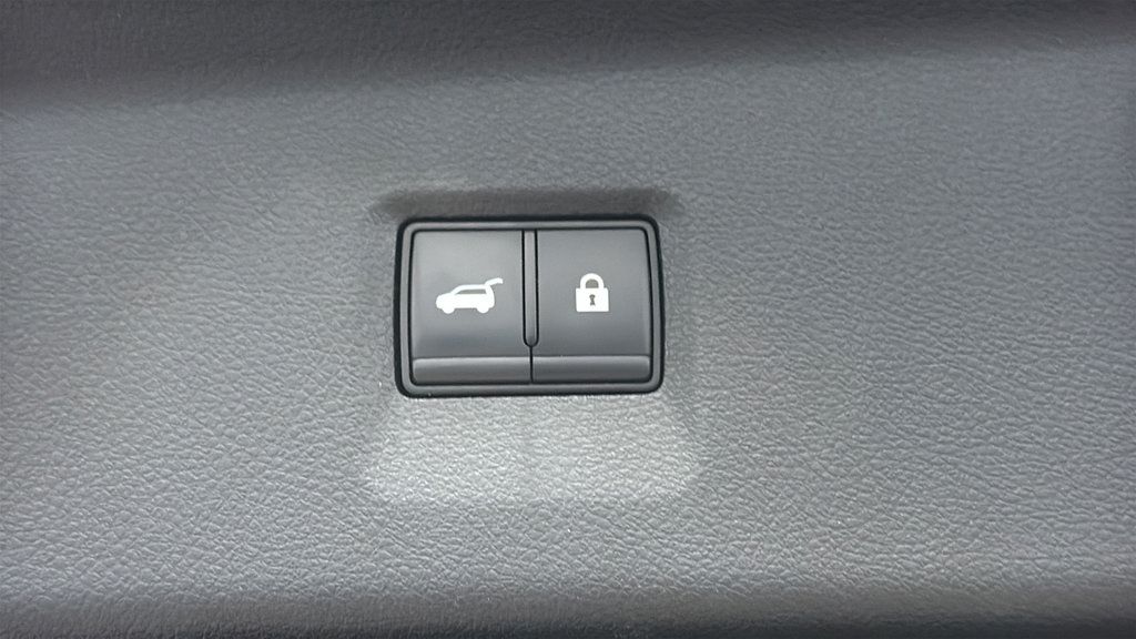 Used 2024 INFINITI QX60 Sensory w/ Vision Package AWD/4WD image 30