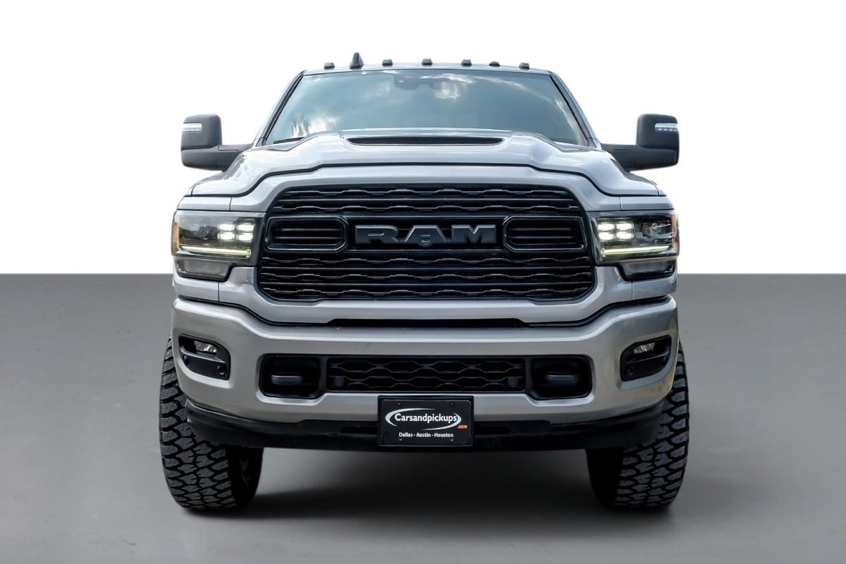 Used 2024 RAM 2500 Limited AWD/4WD image 3