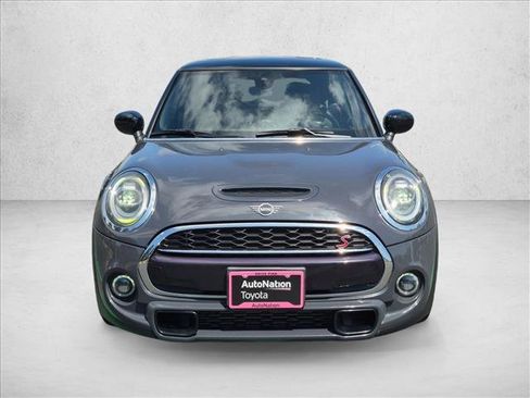 Used 2021 MINI Cooper S FWD image 2