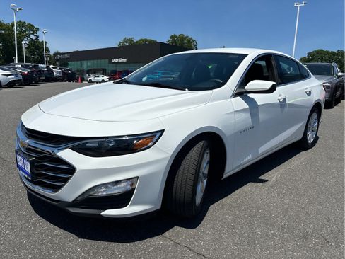 Certified 2022 Chevrolet Malibu LT FWD image 6