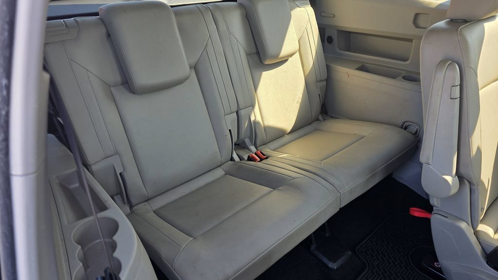 Used 2019 Volkswagen Atlas SEL FWD image 8