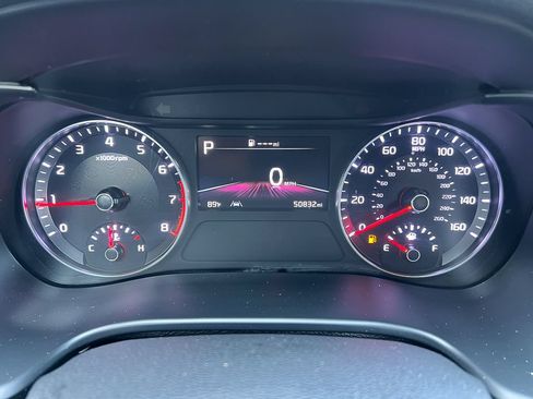 Used 2023 Kia Forte GT-Line w/ GT-Line Technology Package FWD image 16