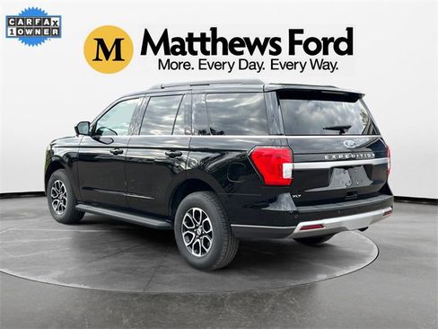 Used 2024 Ford Expedition XLT image 3