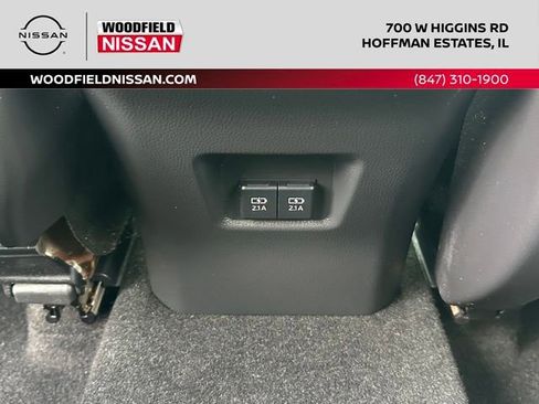 Used 2021 Toyota RAV4 XLE Premium AWD/4WD image 32