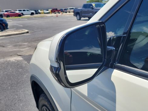 Used 2019 Honda Ridgeline Sport image 6