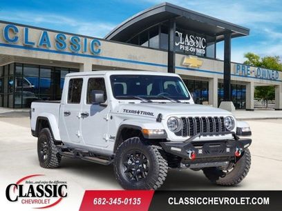 Used 2025 Jeep Gladiator Sport