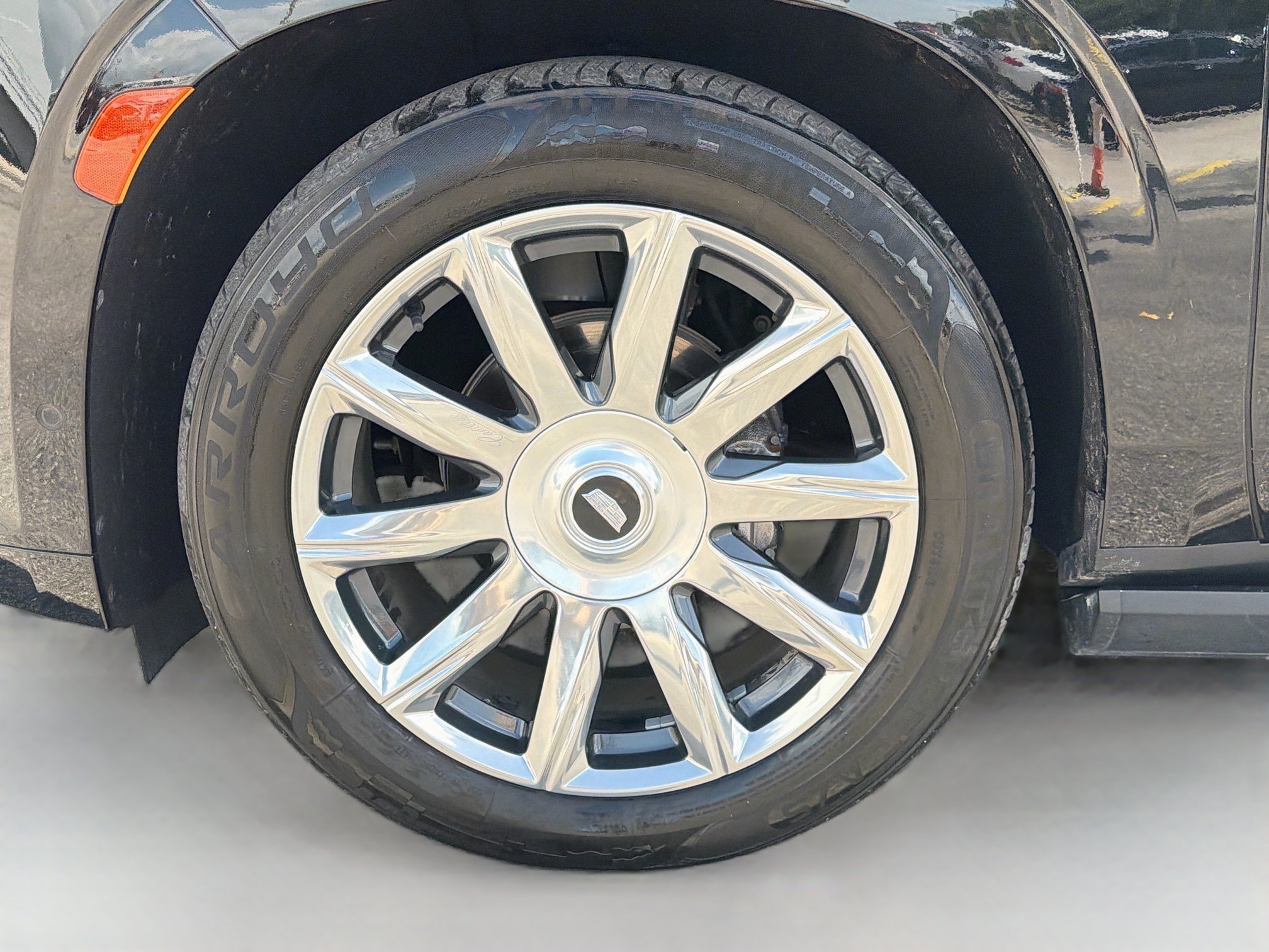 Used 2022 Cadillac Escalade Premium Luxury Platinum AWD/4WD image 45