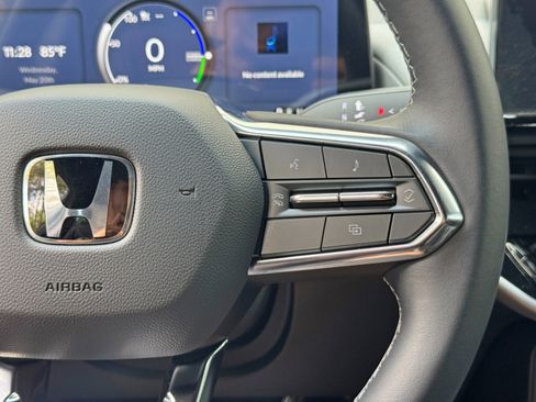 Used 2025 Honda Prologue Touring image 21