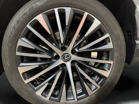 Used 2023 Lexus RX 350 Premium Plus w/ Accessory Package AWD/4WD image 36