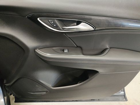 Used 2022 Buick Envision Preferred image 10