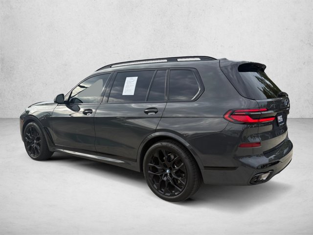 Used 2026 BMW X7 xDrive40i w/ M Sport Package AWD/4WD image 8
