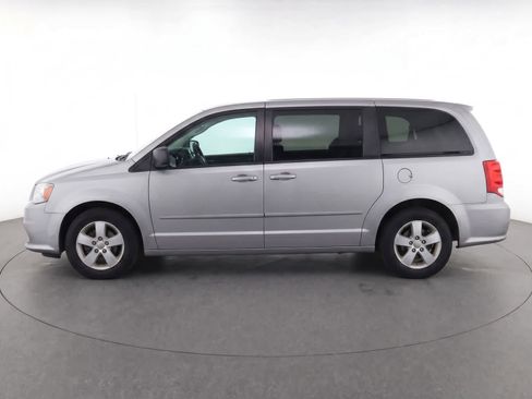 Used 2013 Dodge Grand Caravan SE FWD image 6