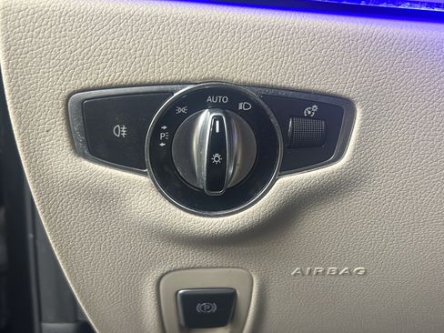 Used 2022 Mercedes-Benz E 350 Sedan image 14